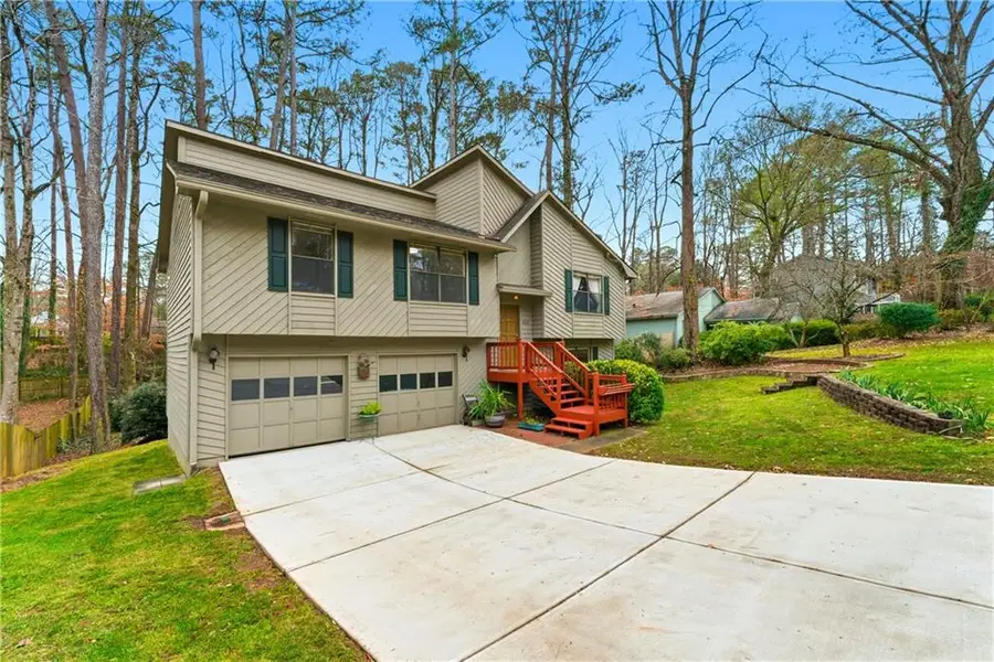 419 Ridgetop Drive Nw, Acworth, GA 30102 - Image #2