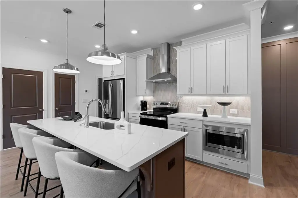 510 Alice Way #D17, Cumming, GA 30040 - Image #1