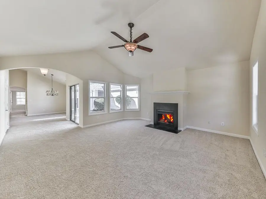 5021 Kathryn Glen Drive Nw, Acworth, GA 30101 - Image #2