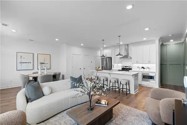 518 Alice Way #D13, Cumming, GA 30040