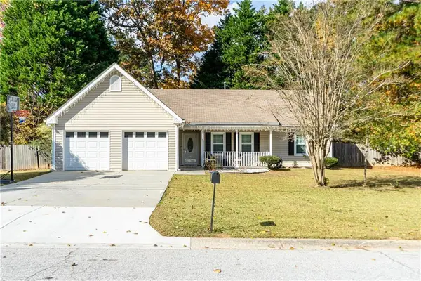 910 Burning Bush Drive, Loganville, GA 30052