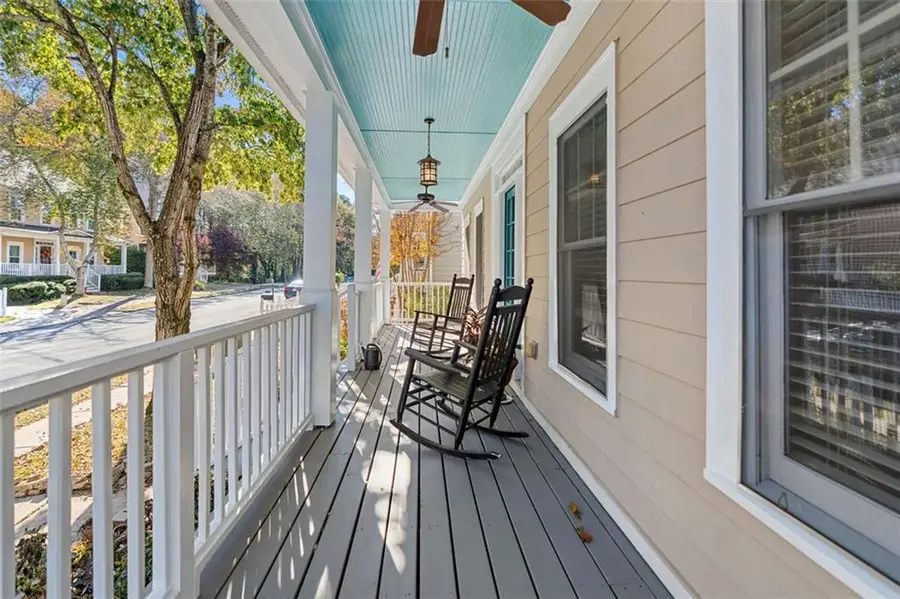 2113 Adams Overlook Nw, Atlanta, GA 30318 - Image #2