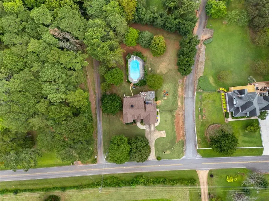 1350 Hendon Road, Woodstock, GA 30188 - Image #3