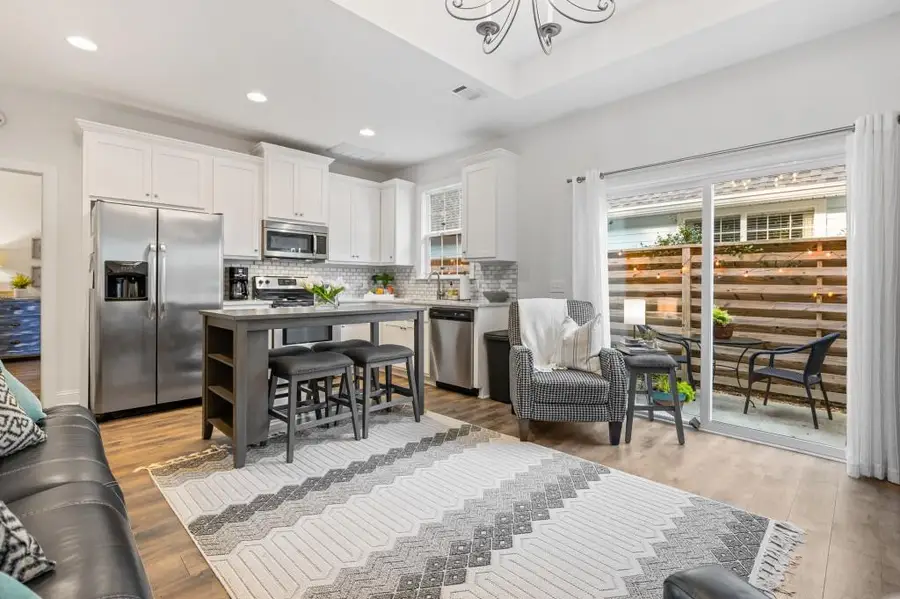 423 Palmetto Street, Saint Simons, GA 31522 - Image #2