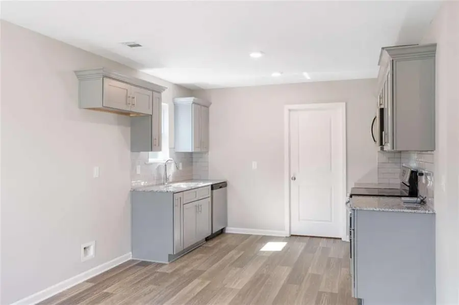 6 Summertide Drive, Phenix City, AL 36869 - Image #2