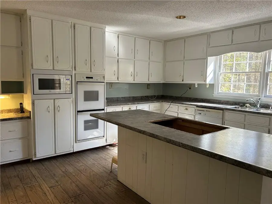 135 Melody Lane, Fayetteville, GA 30215 - Image #3