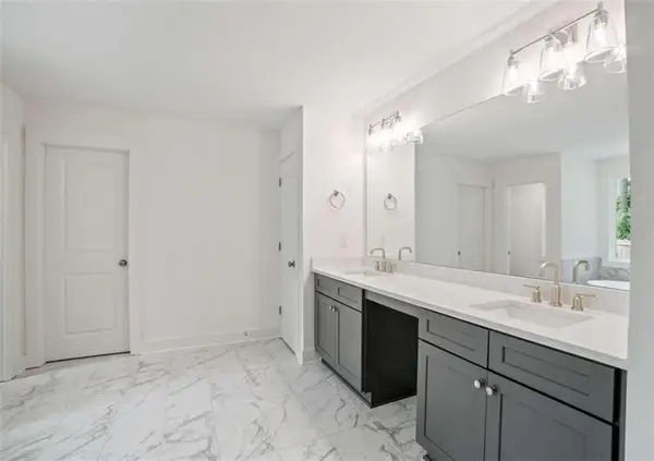 2432 Whites Ridge, Decatur, GA 30034