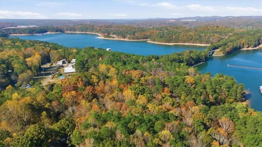 5198 W Holiday Court Se, Acworth, GA 30102 - Image #2