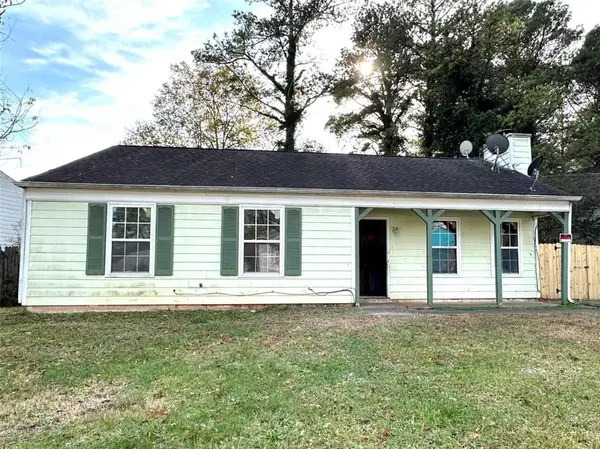 4561 Garden Hills Drive, Stone Mountain, GA 30083