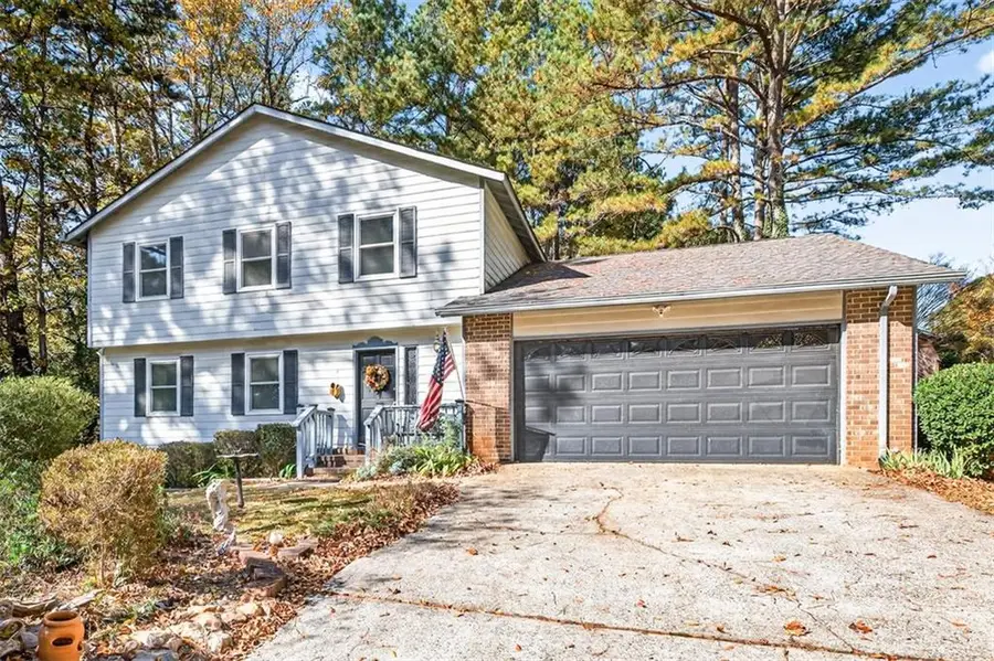 1075 Westchester Drive Sw, Lilburn, GA 30047 - Image #3