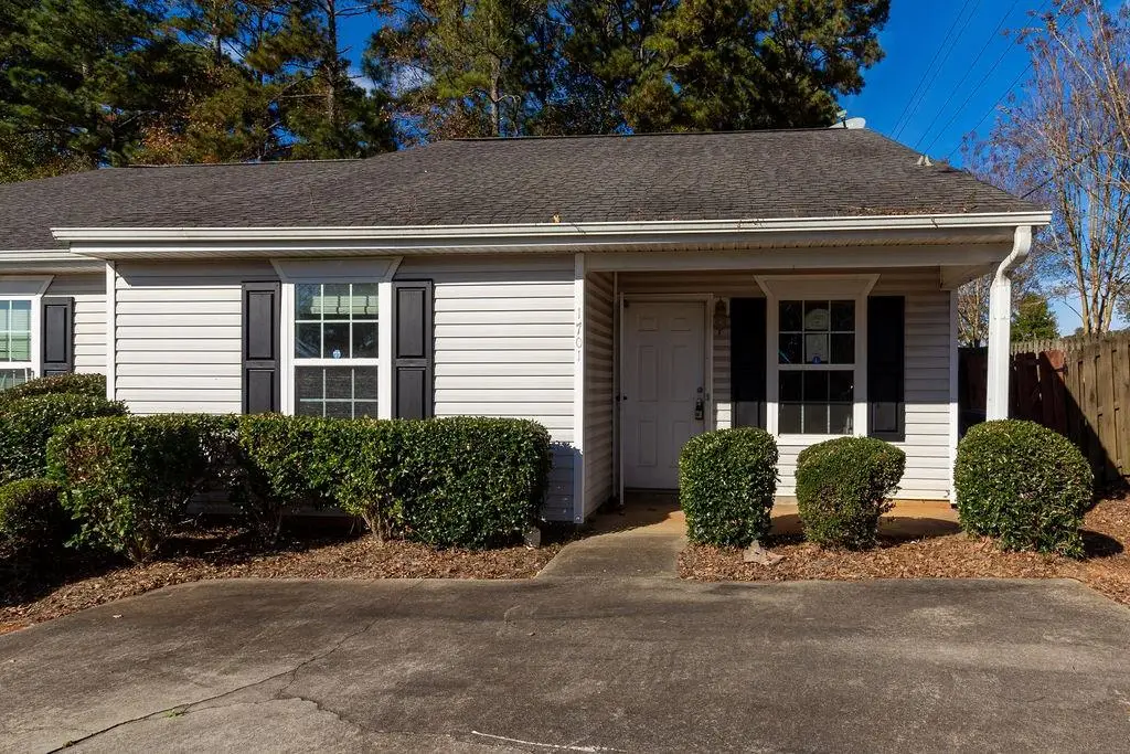 1701 Summerwoods Lane, Griffin, GA 30224 - Image #1