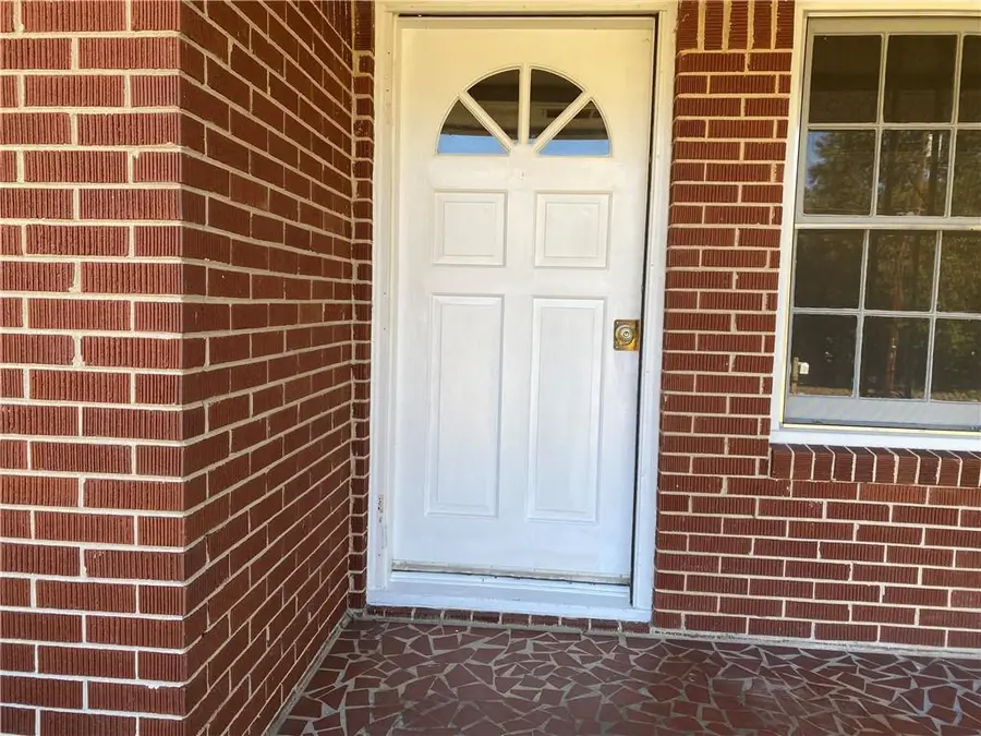 121 Foster Avenue W, Dallas, GA 30132 - Image #2