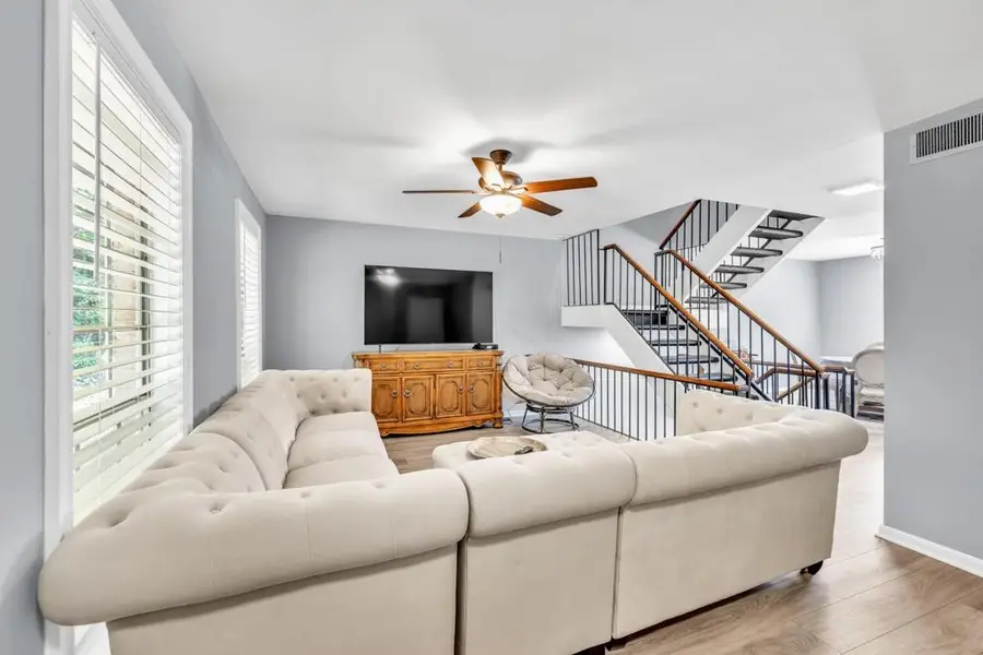 7307 Cardigan Circle, Sandy Springs, GA 30328 - #3