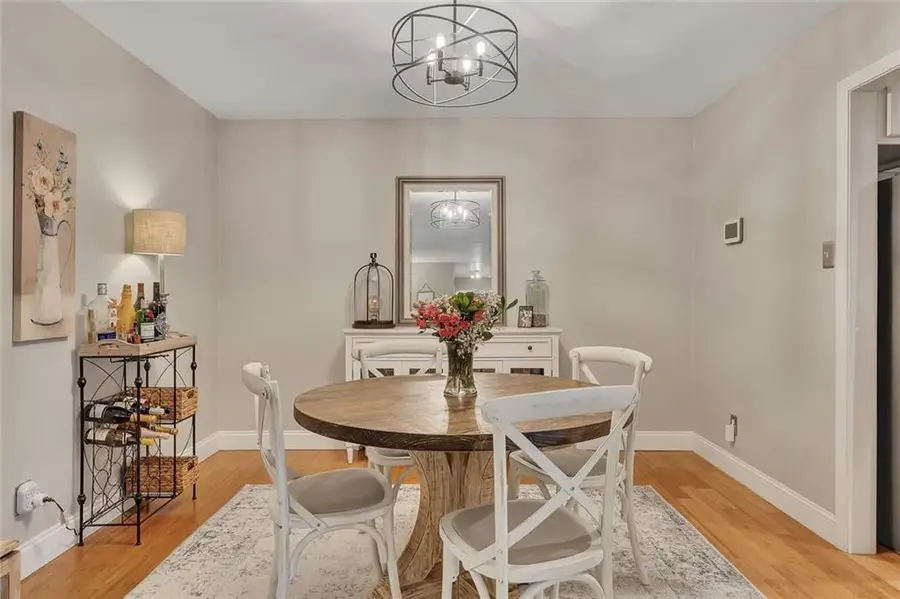 4345 Chastain Walk Ne #45, Atlanta, GA 30342 - Image #2