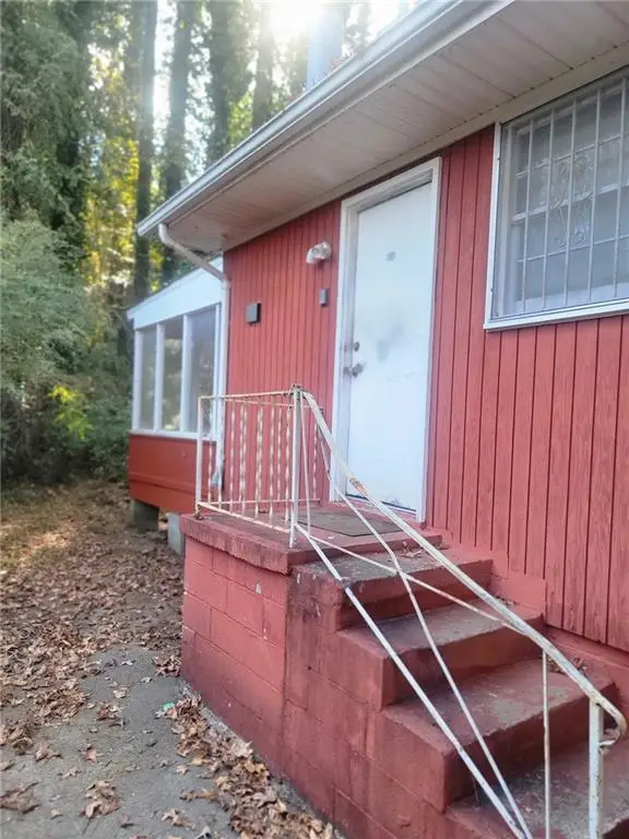 1768 Dodson Drive Sw, Atlanta, GA 30311 - Image #2