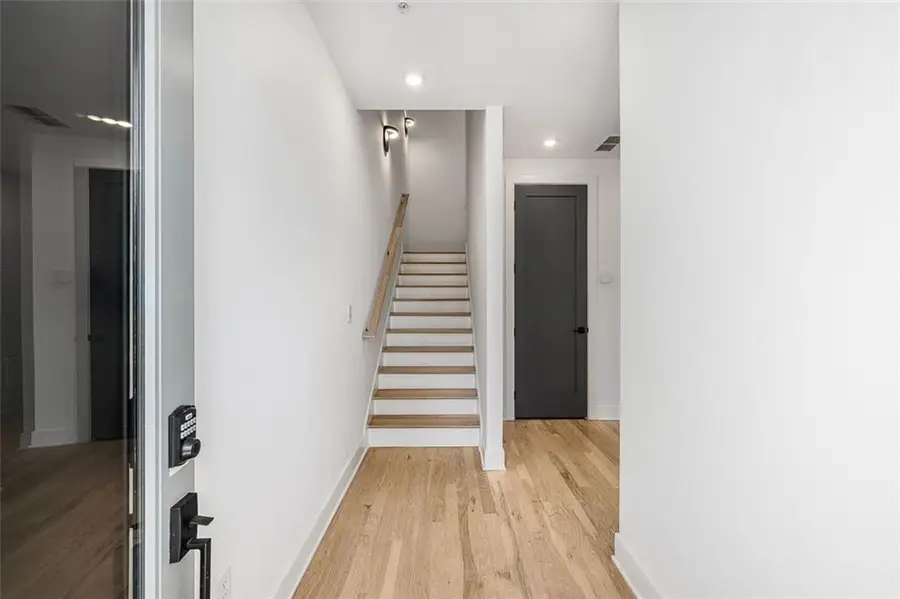 2347 Hosea L Williams Drive Se #16, Atlanta, GA 30317 - Image #2