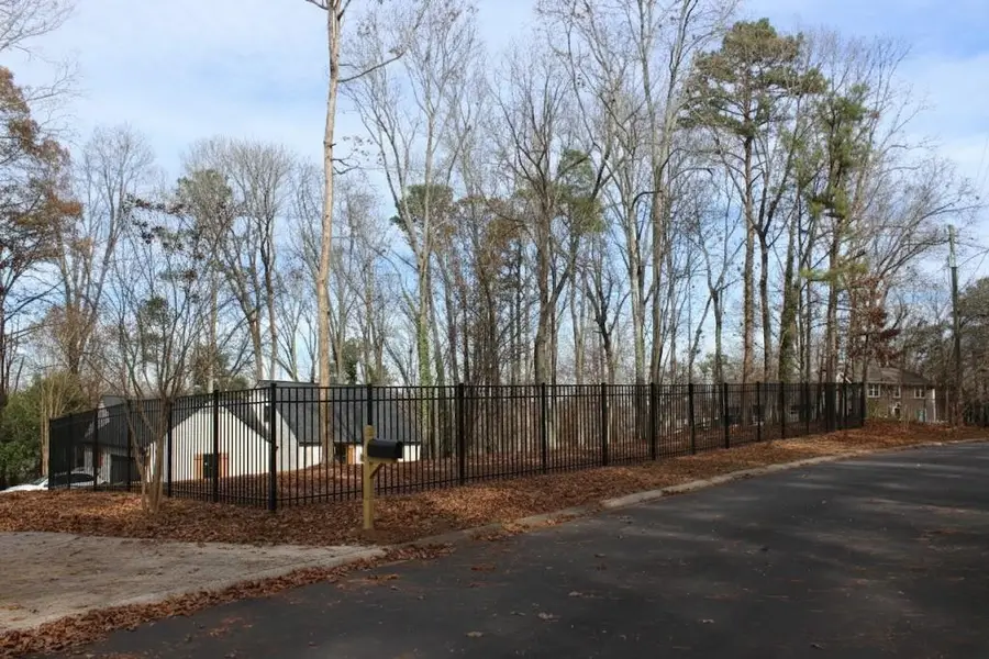 3710 Country Estate Drive Nw, Kennesaw, GA 30152 - Image #2