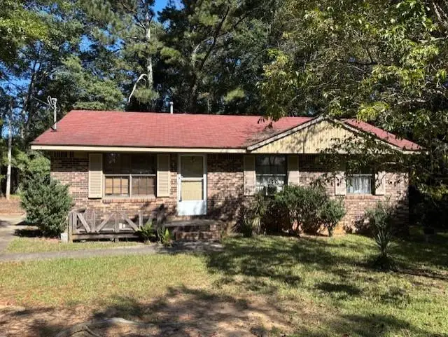 1061 Porter Drive, Elberton, GA 30635 - #1