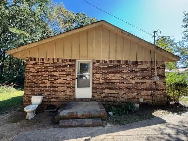 1061 Porter Drive, Elberton, GA 30635 - #3