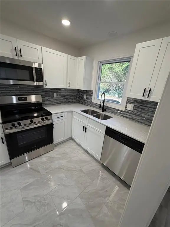 2250 Kings Gate Circle #B, Snellville, GA 30078 - #2