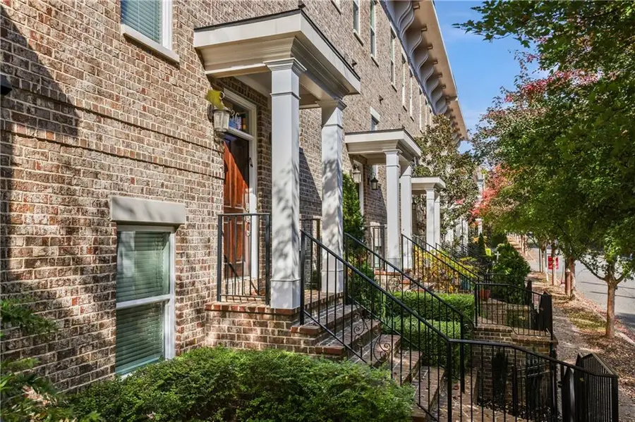 336 Brownstones Circle Ne, Atlanta, GA 30312 - Image #2