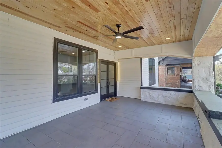 1456 S Gordon Street Sw, Atlanta, GA 30310 - Image #2