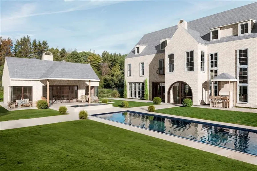 261 King Road Nw, Atlanta, GA 30342 - Image #3