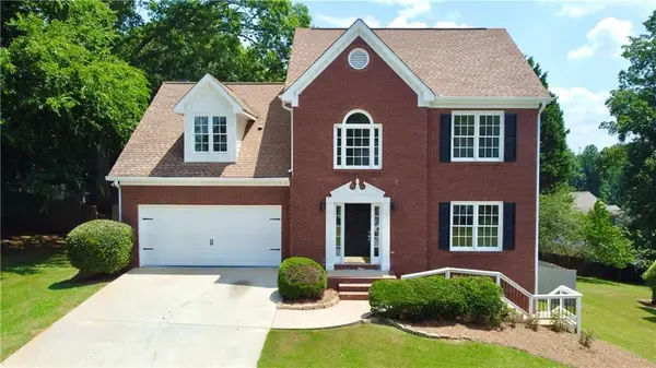 1555 Somerset Vale Court, Lawrenceville, GA 30044