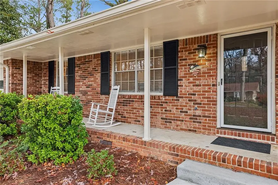 2957 Dunnington Circle, Atlanta, GA 30341 - Image #2