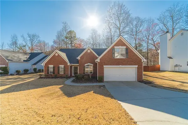 2717 Links Overlook Drive, Dacula, GA 30019