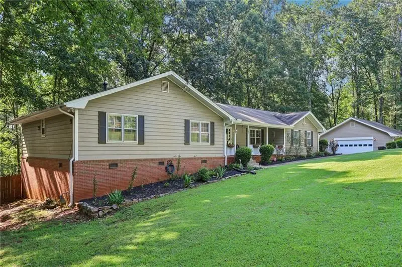 3284 Creekside Drive Se, Conyers, GA 30094 - Image #2