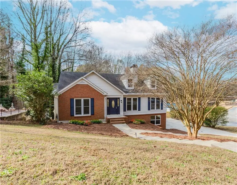3083 Rock Creek Drive, Rex, GA 30273 - #1