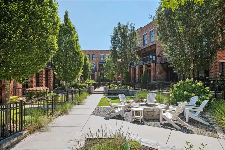 1918 Kings Cross Nw, Atlanta, GA 30318 - Image #3