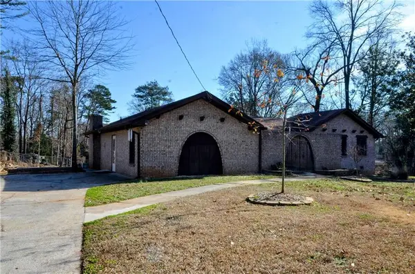 4296 Linda Lane Sw, Lilburn, GA 30047