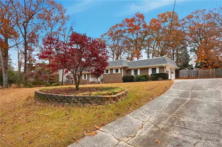 747 John Alden Road, Stone Mountain, GA 30083 - Image #2