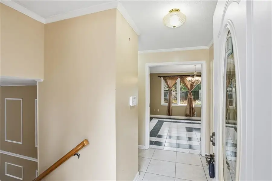 747 John Alden Road, Stone Mountain, GA 30083 - Image #3