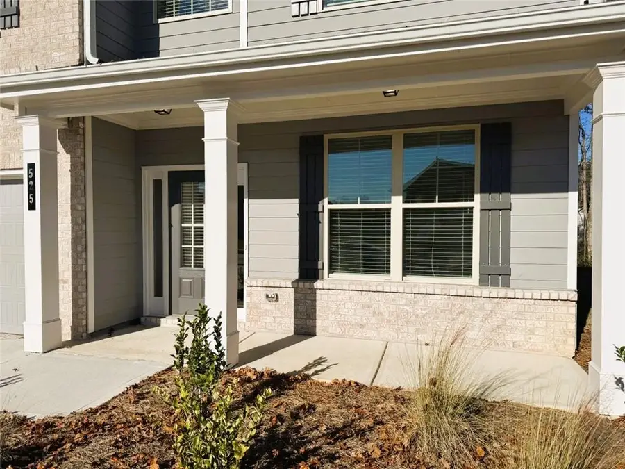 525 Paces Drive, Lithia Springs, GA 30122 - Image #2