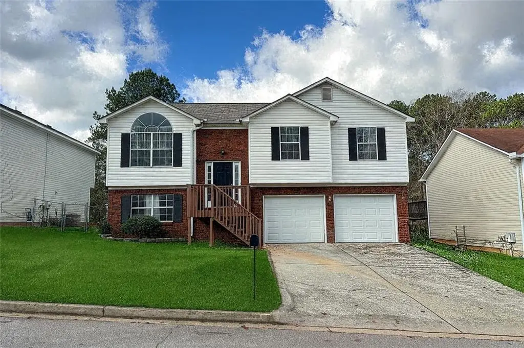 5813 Wellborn Oaks Court, Lithonia, GA 30058 - Image #1