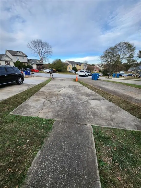 8173 Canyon Forge Drive, Riverdale, GA 30274 - Image #3