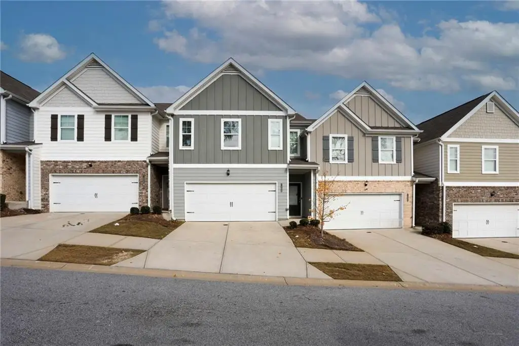 7488 Knoll Hollow Road, Lithonia, GA 30058 - Image #1