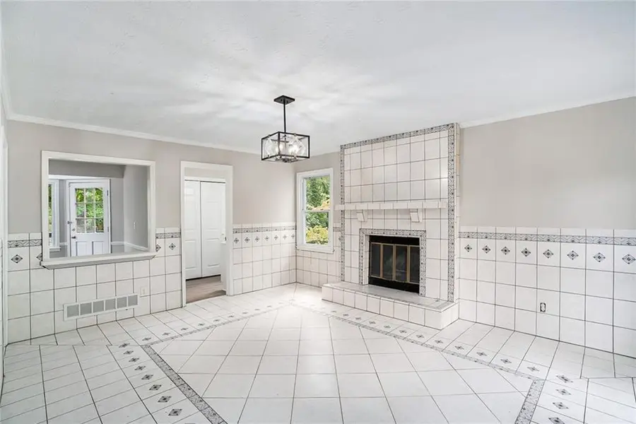 3333 Devaughn Drive Ne, Marietta, GA 30066 - Image #2