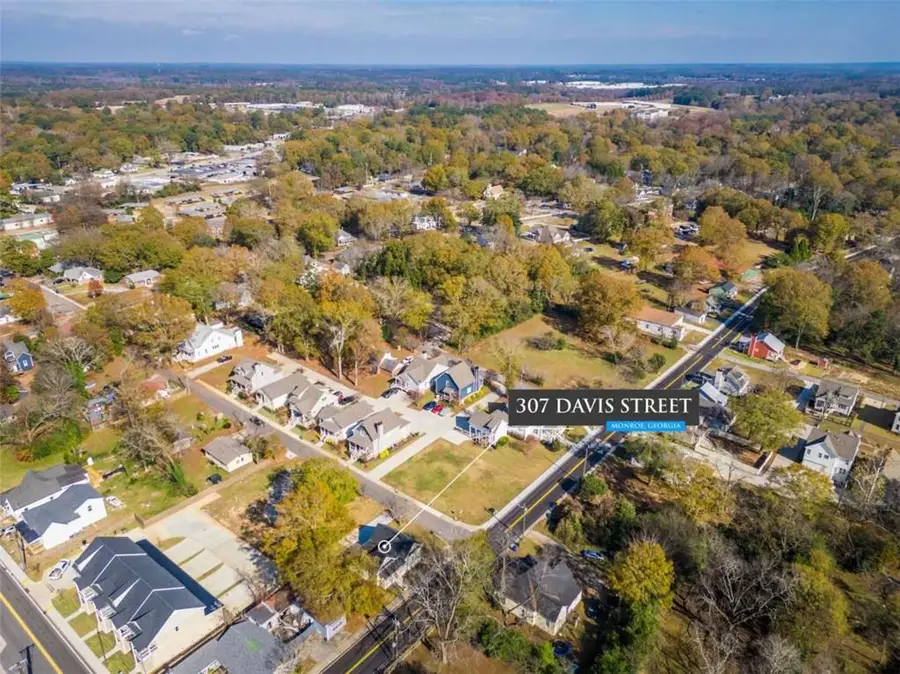 307 Davis Street, Monroe, GA 30655 - #3