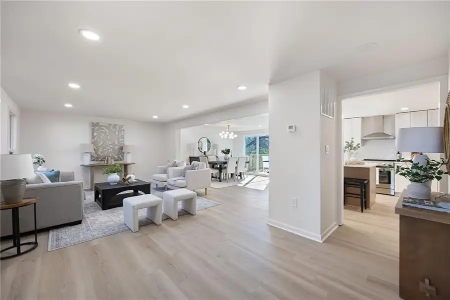 150 N Pond Court, Roswell, GA 30076 - Image #3