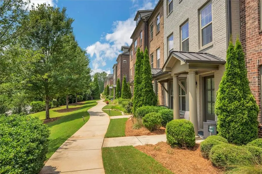 10146 Windalier Way, Roswell, GA 30076 - Image #3