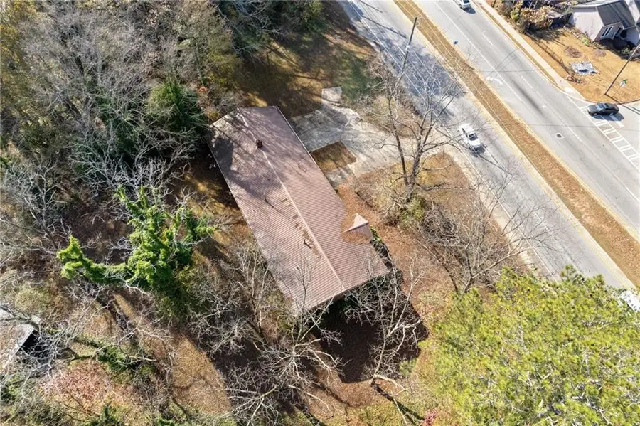 1018 S Hairston Road, Stone Mountain, GA 30088 - Image #3