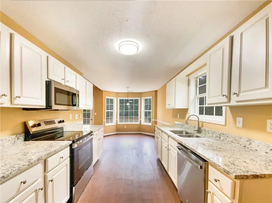 160 Eastfield Court, Fayetteville, GA 30215 - Image #2