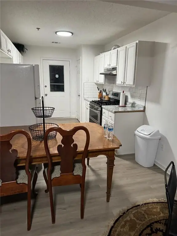 328 NE Roosevelt Circle, Marietta, GA 30060 - Image #3