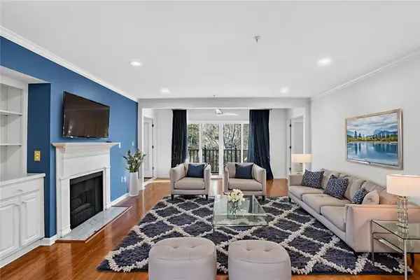 27207 Plantation Drive Ne, Atlanta, GA 30324