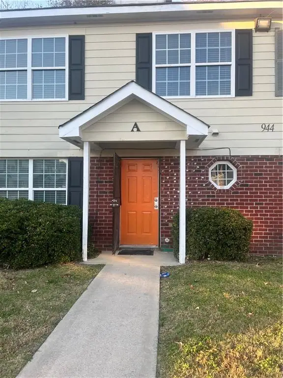 944 Old Mill Point, Monroe, GA 30655 - Image #1