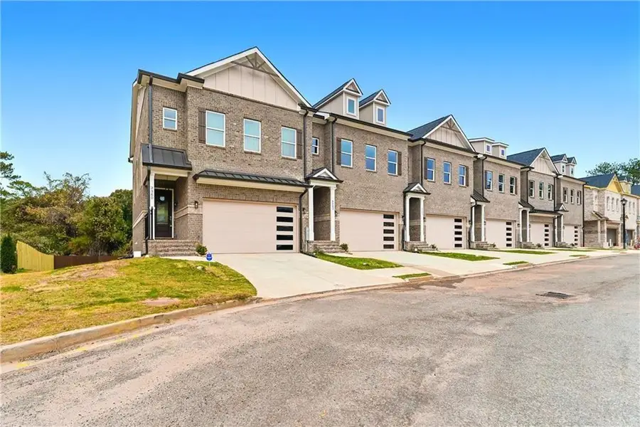 3370 Sarah Trail #6, Decatur, GA 30032 - Image #2